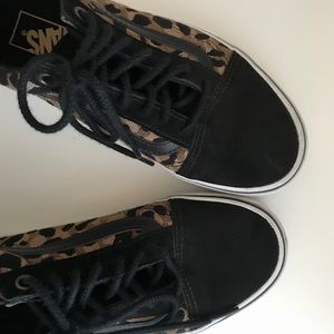 ⚡️⚡️⚡️FLASH SALE⚡️⚡️⚡️Cheetah Vans MSRP $75